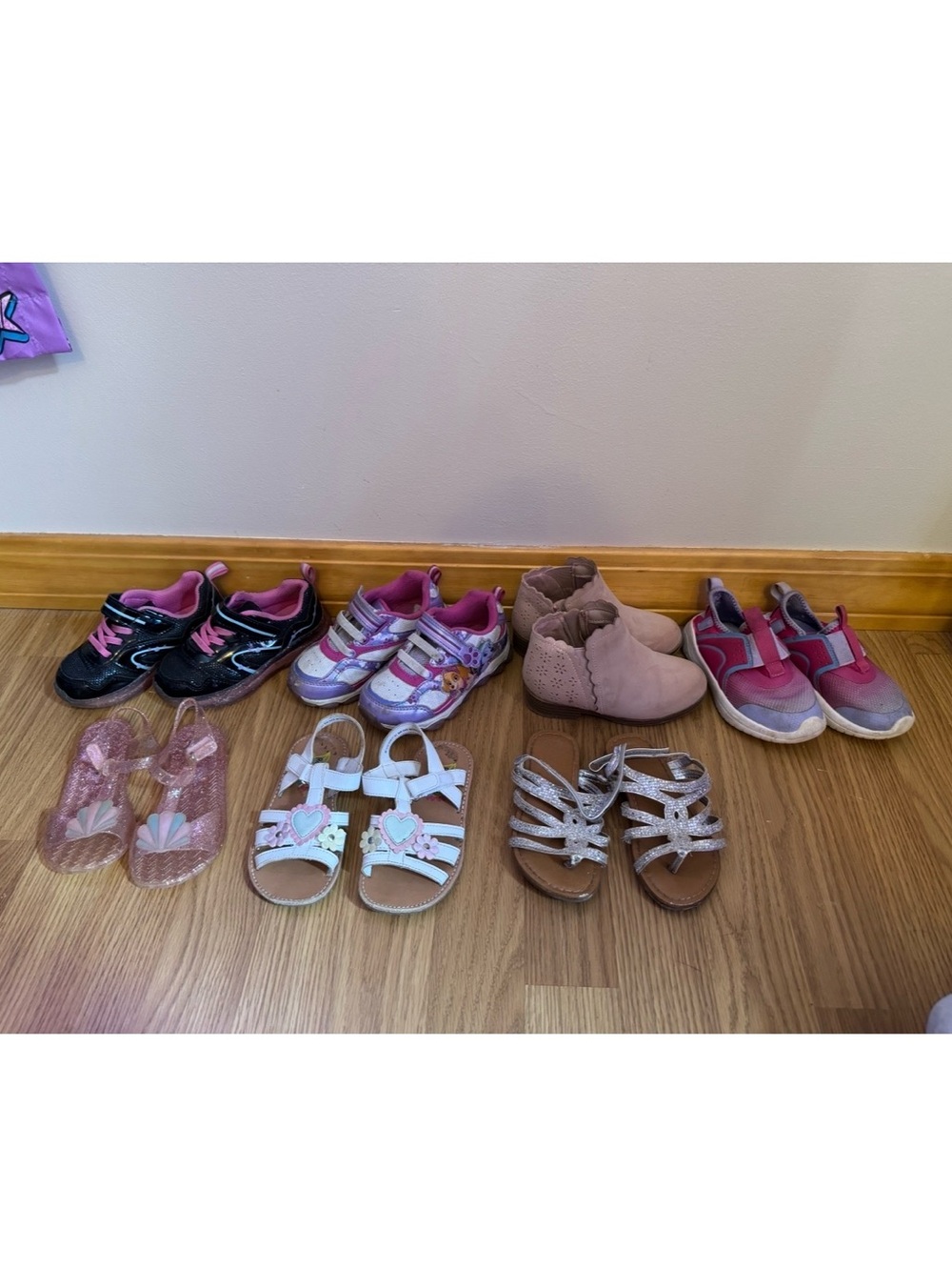 Kids White Heart Sandals - Brand